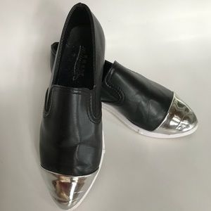Black Slip On Silver Tipped Tennis Shoes